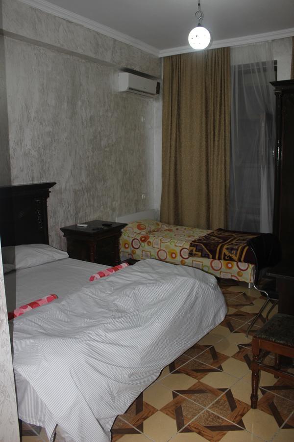 Hotel Belfast Batumi Eksteriør bilde